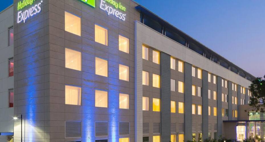 Holiday Inn Express Chennai, Chennai 3